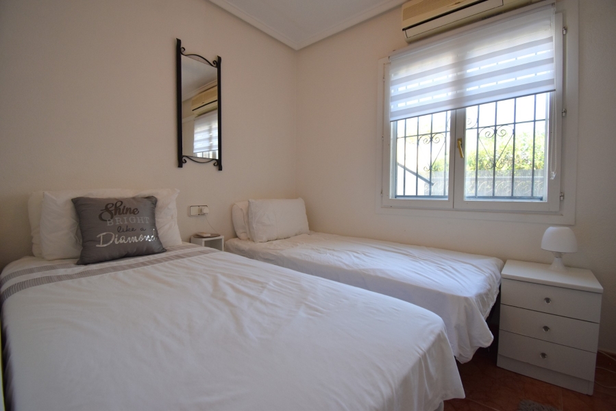 Re-Sale - Quad Villa - Orihuela Costa - Playa Flamenca