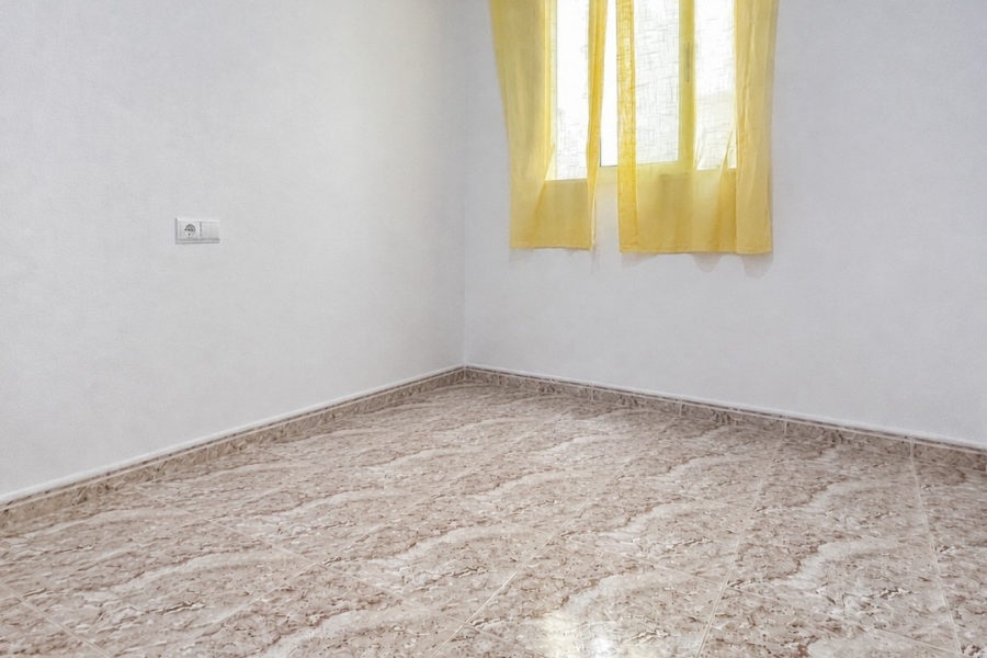 Re-Sale - Apartment - Torrevieja - Torrevieja - Centre