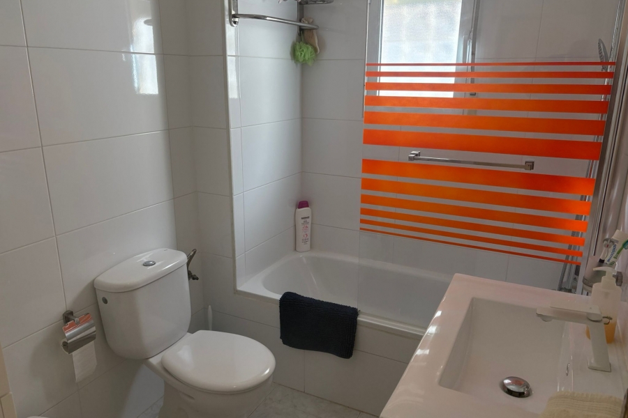 Re-Sale - Townhouse - Algorfa - Algorfa - Village