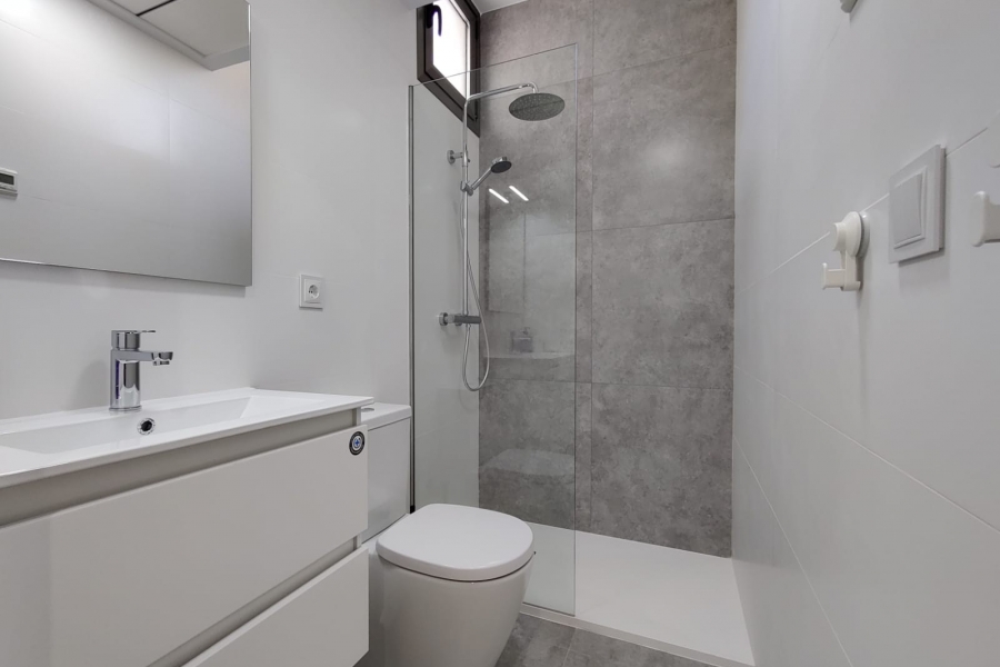 Re-Sale - Detached Villa - Orihuela Costa - Villamartin