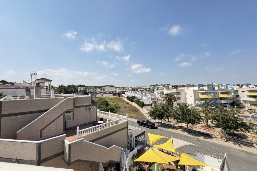 Re-Sale - Detached Villa - Orihuela Costa - Villamartin