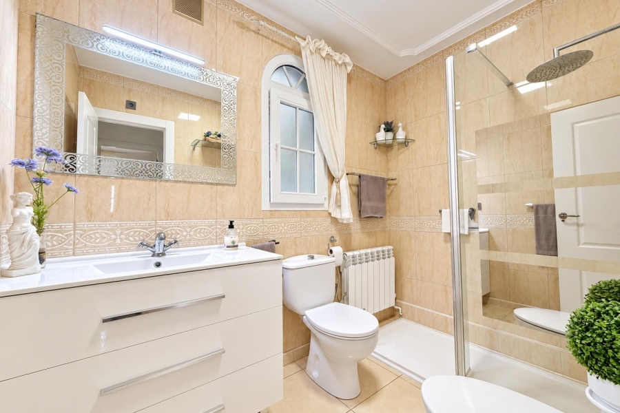 Re-Sale - Semi Detached Villa - Orihuela Costa - Villamartin
