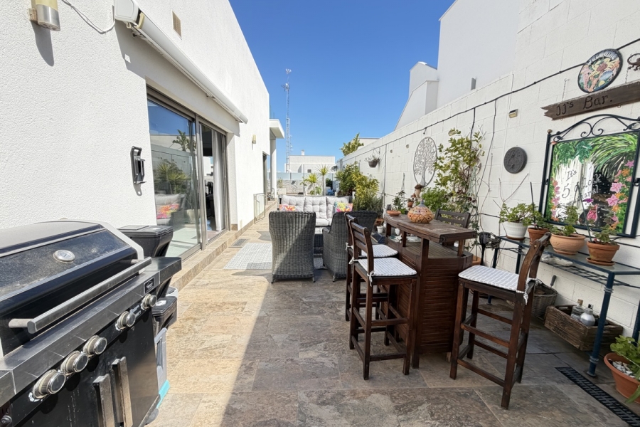 Re-Sale - Detached Villa - Orihuela Costa - Villamartin
