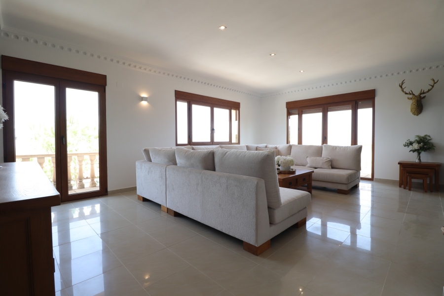 Re-Sale - Detached Villa - Algorfa - Lomas de La Juliana