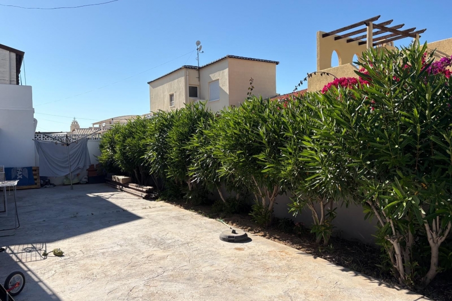 Re-Sale - Detached Villa - Torrevieja - Torretas