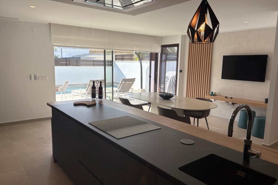 Re-Sale - Semi Detached Villa - Algorfa - La Finca Golf Resort