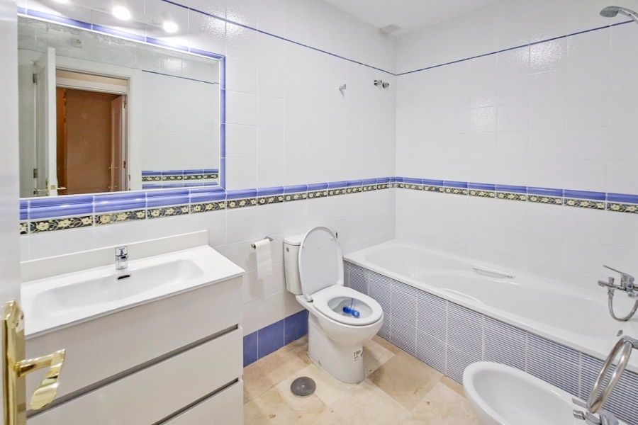 Re-Sale - Bungalow - Orihuela Costa - Villamartin