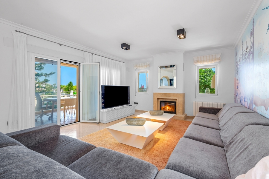 Re-Sale - Detached Villa - Benissa - Carrio