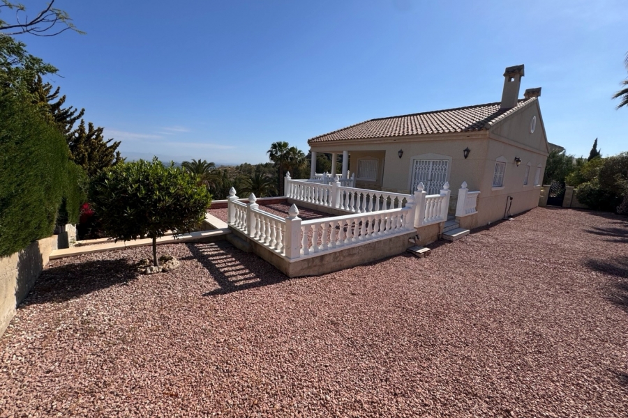 Re-Sale - Detached Villa - Algorfa - Lomas de La Juliana