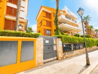 Re-Sale - Apartment - Orihuela Costa - Punta Prima