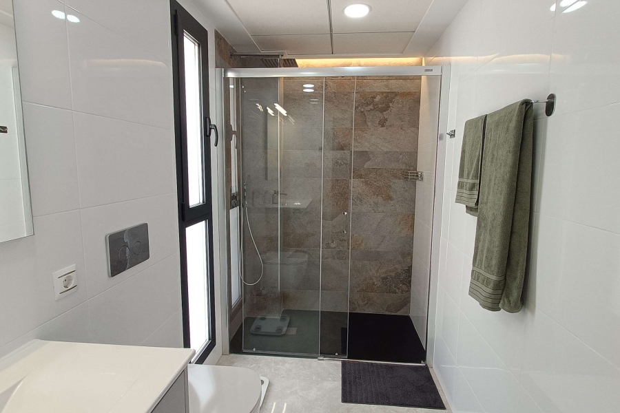Re-Sale - Detached Villa - Algorfa - La Finca Golf Resort