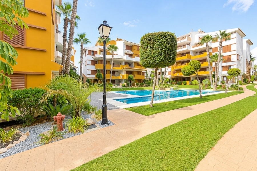 Re-Sale - Apartment - Orihuela Costa - Punta Prima