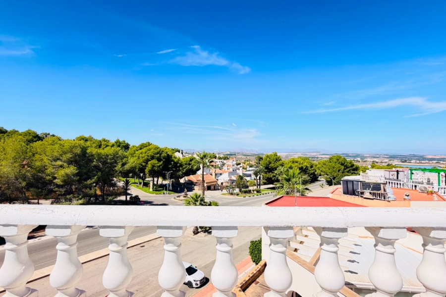 Re-Sale - Apartment - San Miguel de Salinas - Las Comunicaciones