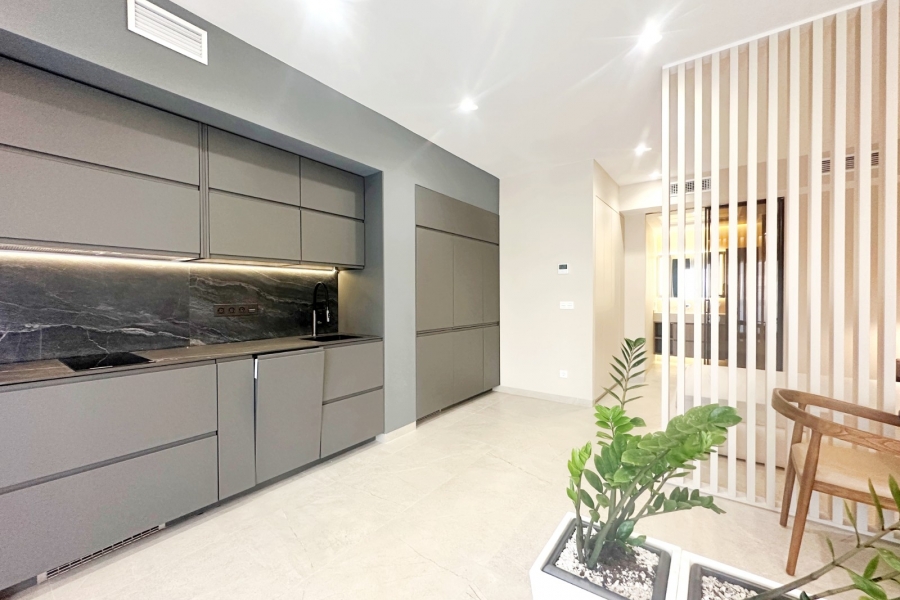 Re-Sale - Apartment - Torrevieja - Torrevieja - Centre
