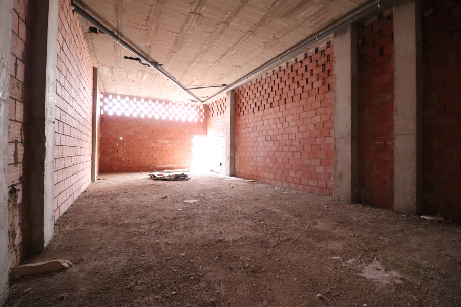 Commercial - Commercial - Los Montesinos - Laguna Green