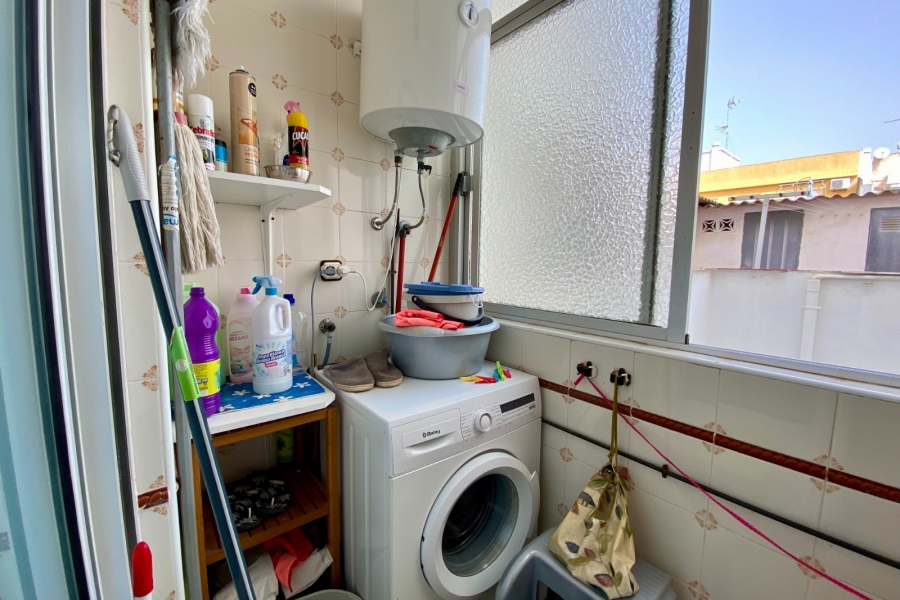 Re-Sale - Apartment - Torrevieja - Playa Del Cura