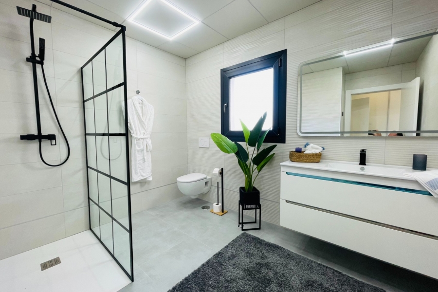 Nye - Frittliggende Villa - Torrevieja