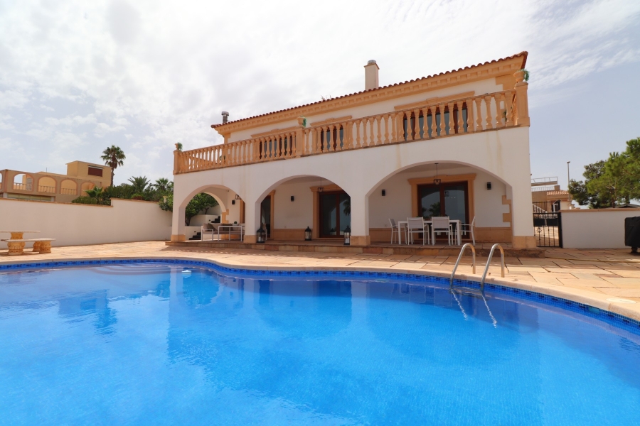 Re-Sale - Detached Villa - Algorfa - Lomas de La Juliana