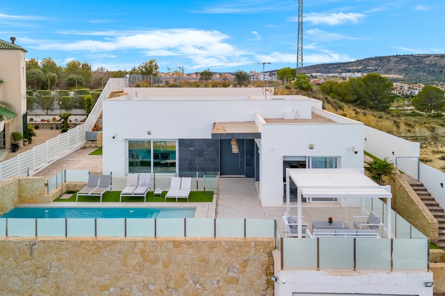 Re-Sale - Detached Villa - Algorfa - Lomas de La Juliana