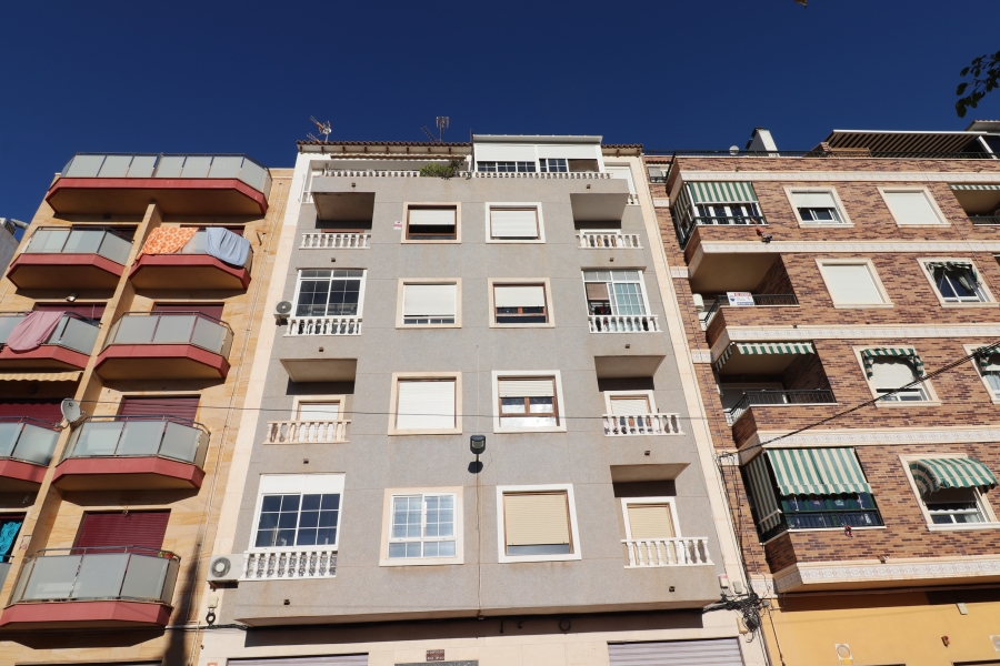 Re-Sale - Apartment - Torrevieja - Playa Acequion