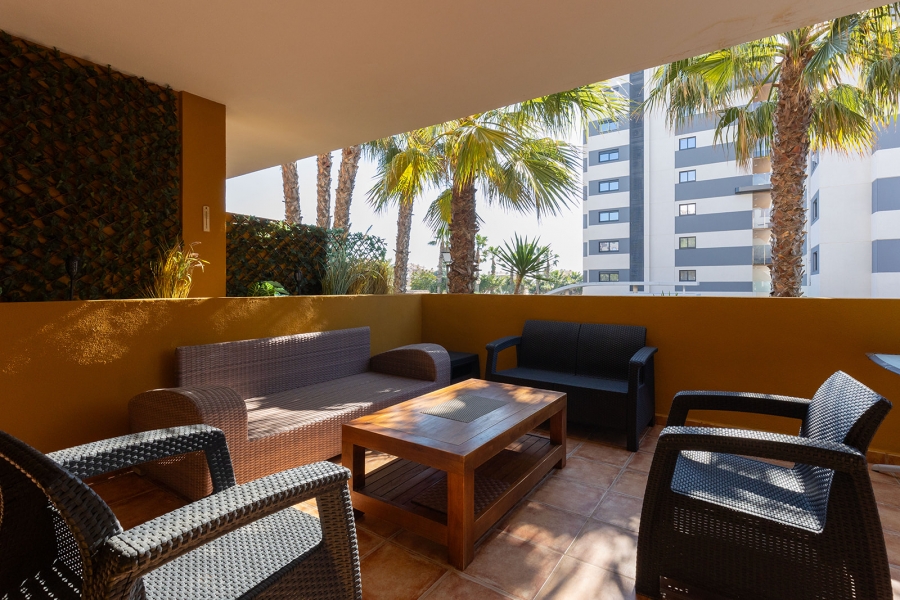 Re-Sale - Apartment - Orihuela Costa - Punta Prima