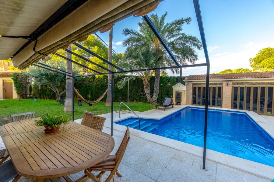 Re-Sale - Detached Villa - Torrevieja - Los Balcones