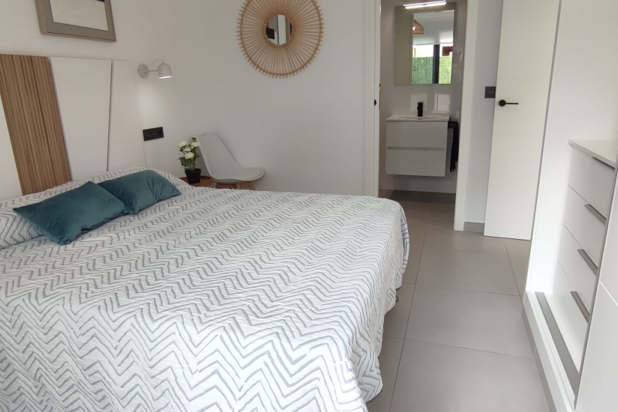 New - Detached Villa - Los Belones