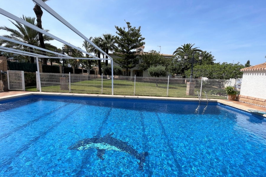 Re-Sale - Detached Villa - Orihuela Costa - Cabo Roig