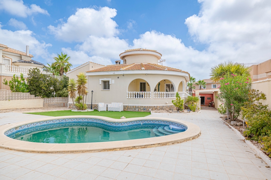 Re-Sale - Detached Villa - Ciudad Quesada - La Fiesta