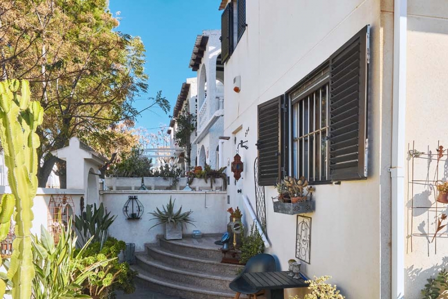 Re-Sale - Quad Villa - Orihuela Costa - Mil Palmeras