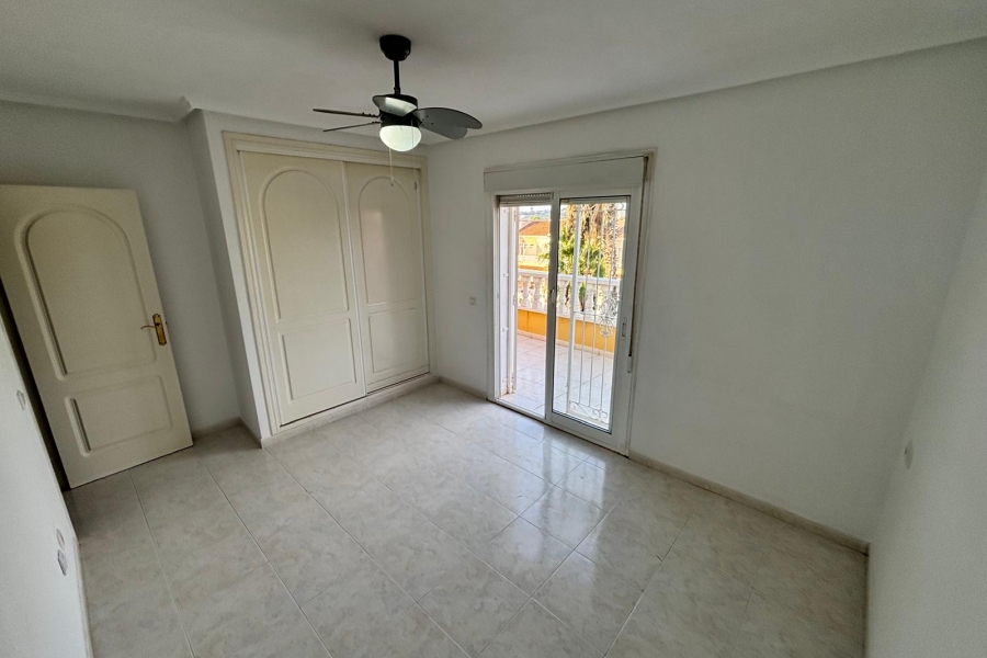 Re-Sale - Townhouse - Benijofar - Monte Azul