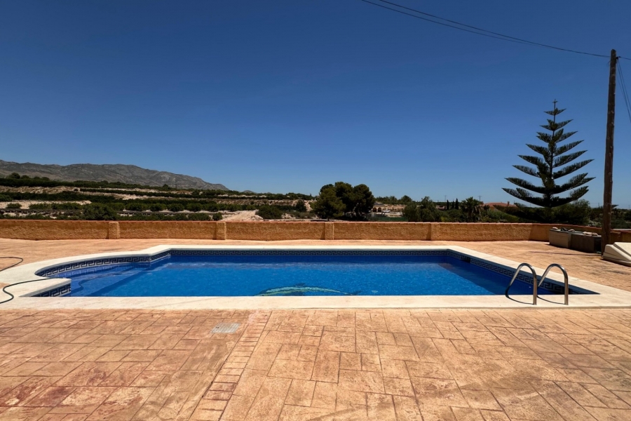 Re-Sale - Country Property - Albatera - Albatera - Country