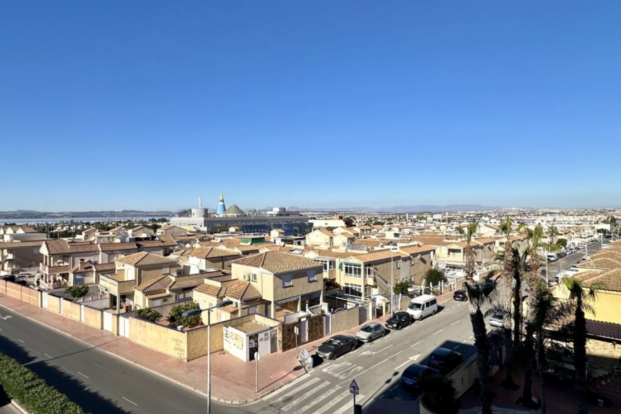 Re-Sale - Apartment - Torrevieja - Torrevieja - Centre