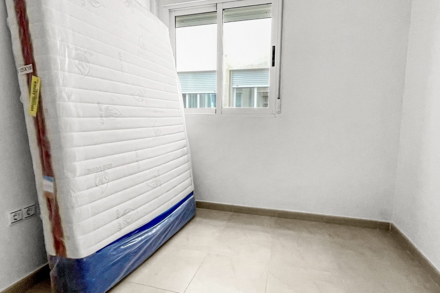 Re-Sale - Apartment - Torrevieja - Playa Acequion