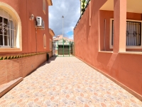 Re-Sale - Detached Villa - Orihuela Costa - Playa Flamenca