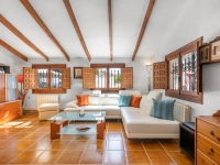 Re-Sale - Detached Villa - Orihuela Costa - Villamartin