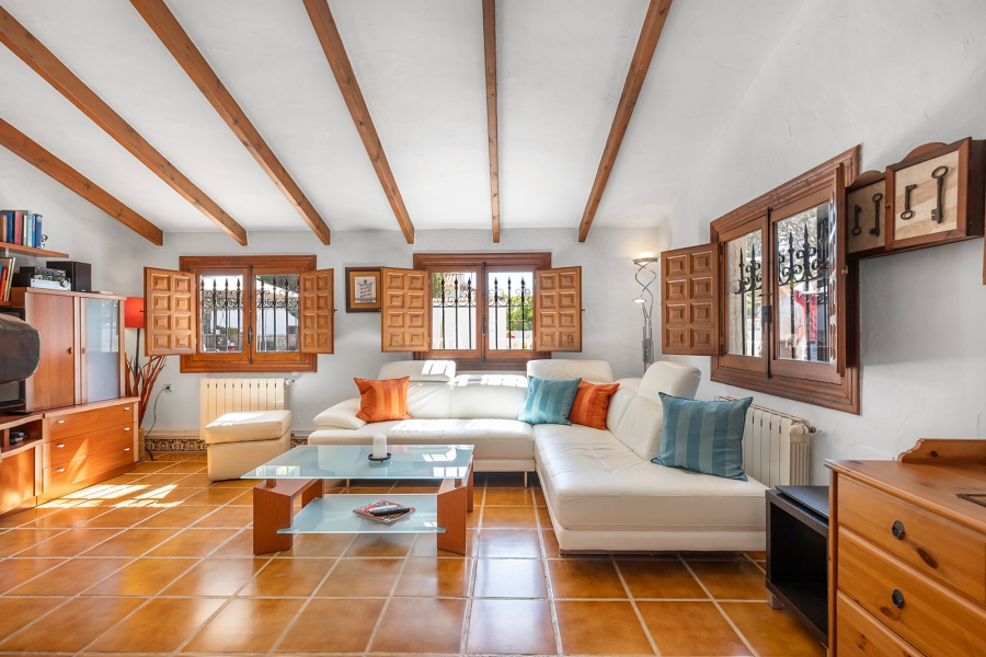 Re-Sale - Detached Villa - Orihuela Costa - Villamartin