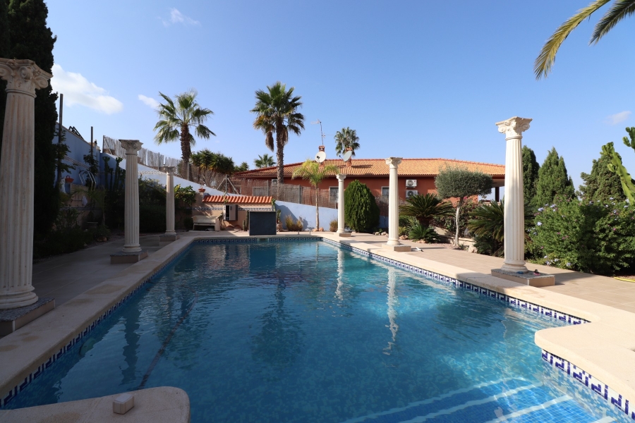 Re-Sale - Detached Villa - Algorfa - Lomas de La Juliana