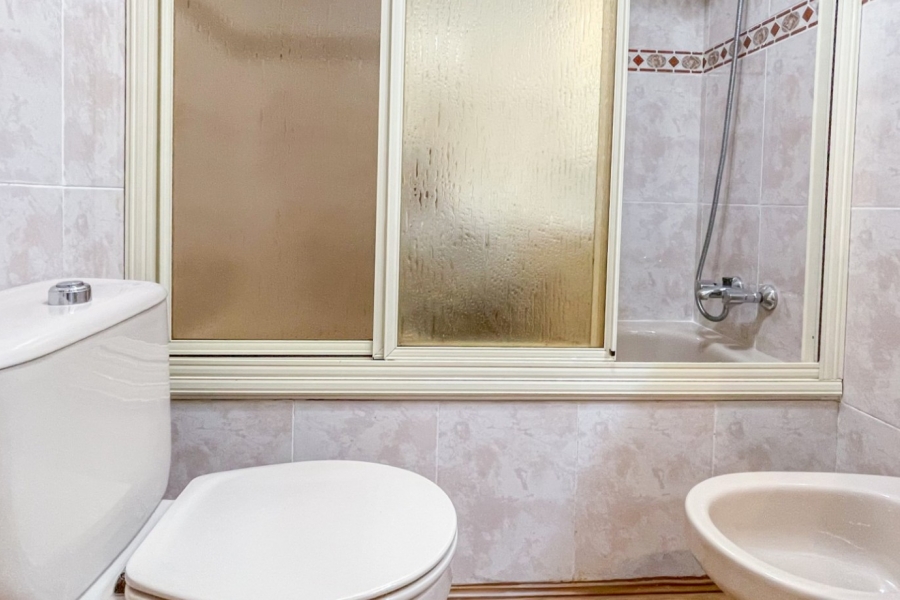 Re-Sale - Apartment - Torrevieja - Playa Acequion