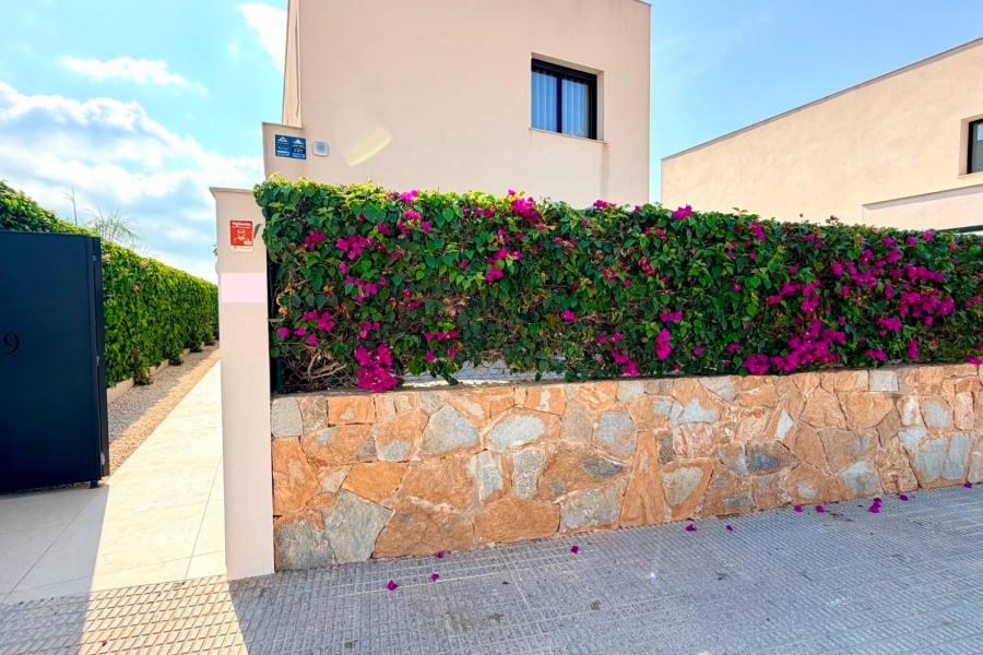 Re-Sale - Detached Villa - Los Montesinos - La Herrada