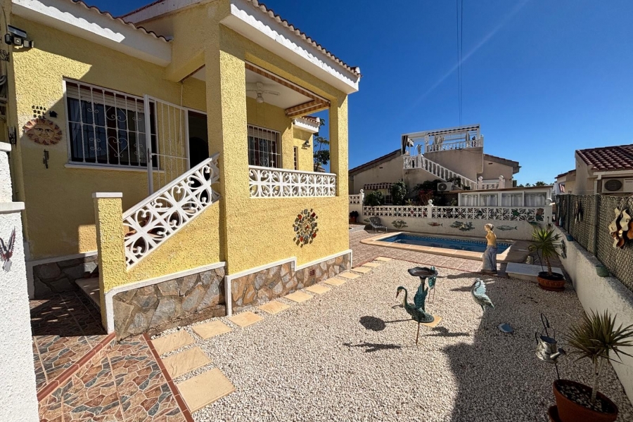 Re-Sale - Detached Villa - Ciudad Quesada - La Fiesta