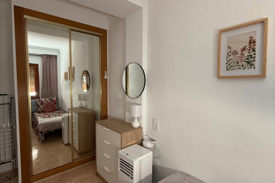 Re-Sale - Apartment - Torrevieja - Torre La Mata
