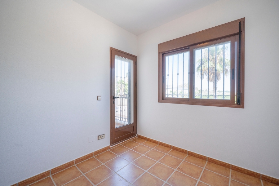 Re-Sale - Semi Detached Villa - Algorfa - La Finca Golf Resort
