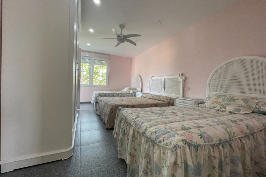 Re-Sale - Detached Villa - Orihuela Costa - Cabo Roig