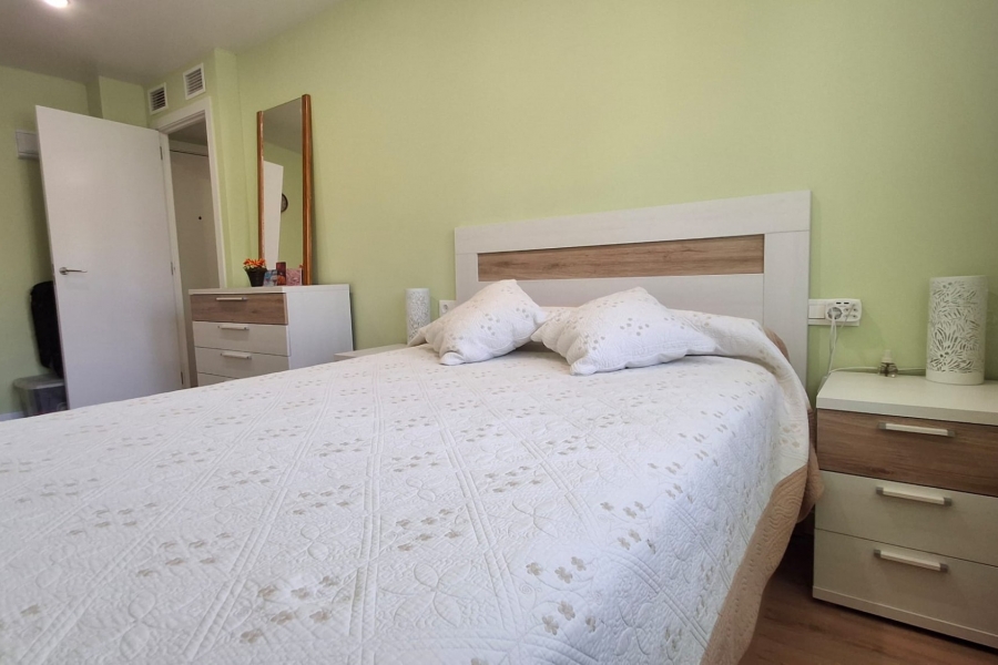 Re-Sale - Apartment - Torrevieja - Torrevieja - Centre