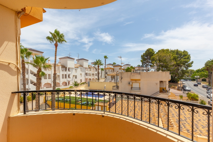 Re-Sale - Apartment - Orihuela Costa - Villamartin