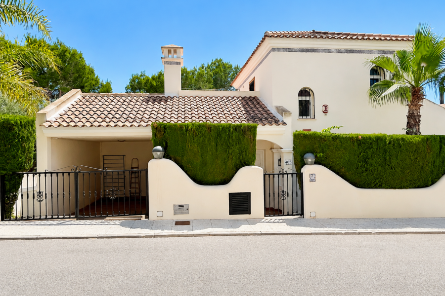 Re-Sale - Detached Villa - Orihuela Costa - Las Ramblas