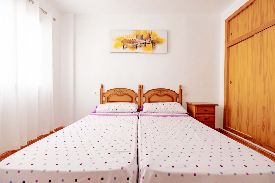 Re-Sale - Apartment - Torrevieja - Playa Los Locos
