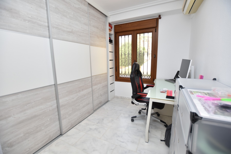 Re-Sale - Townhouse - Algorfa - La Finca Golf Resort