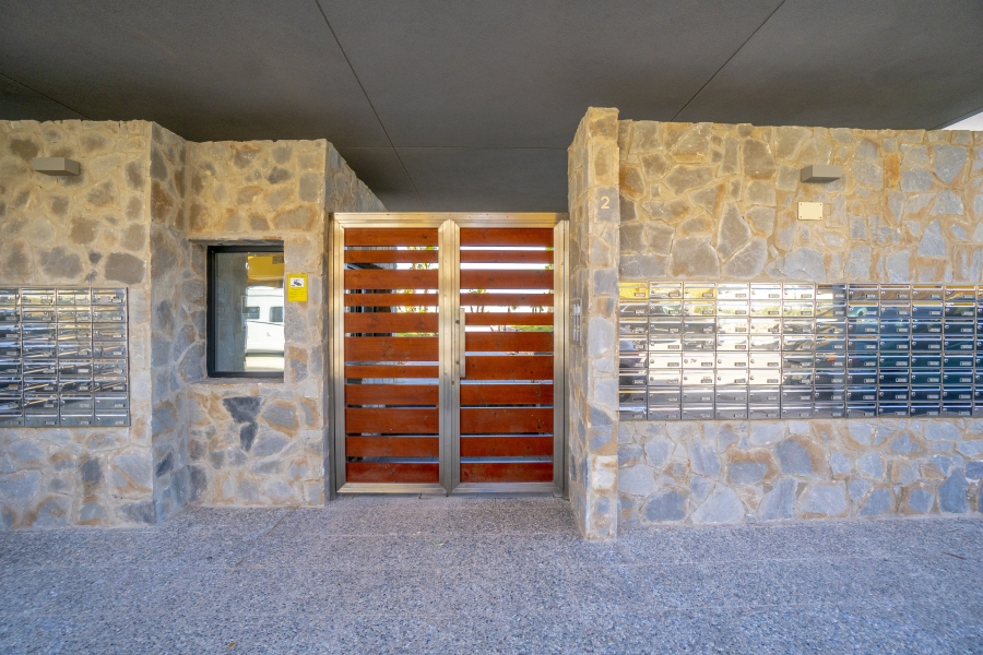 Re-Sale - Apartment - Orihuela Costa - Punta Prima